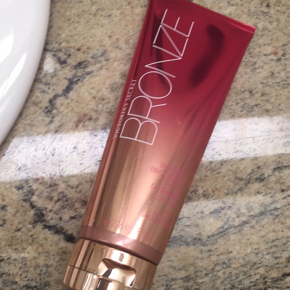 New VS Bronze Shimmer lotion